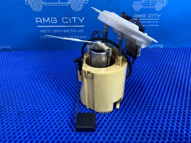 Топливный насос Mercedes-Benz E-class W212 M157981