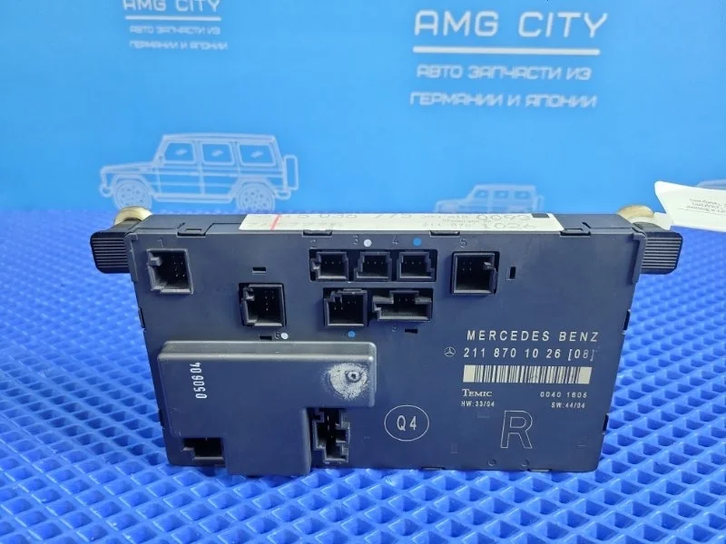 Блок комфорта передний правый Mercedes-Benz