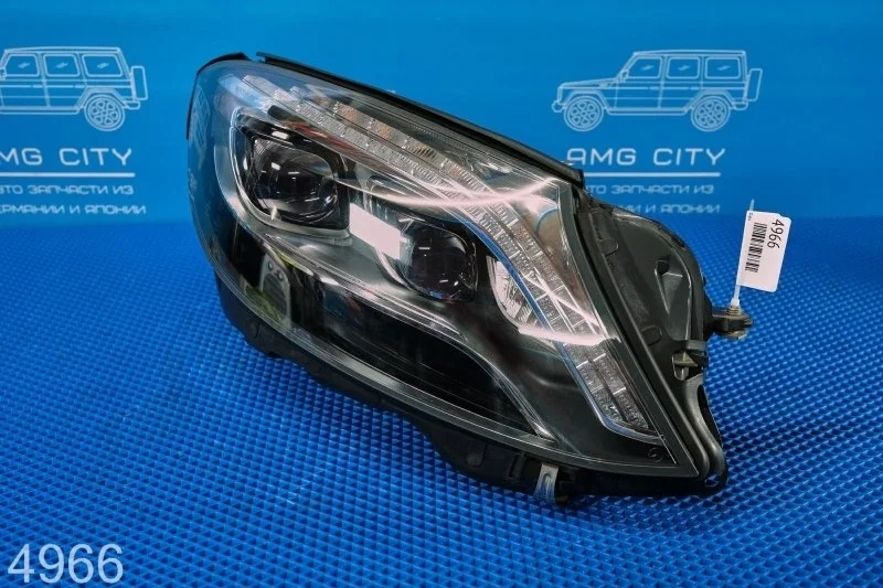 Фара передняя правая Mercedes-Benz S-class Maybach
