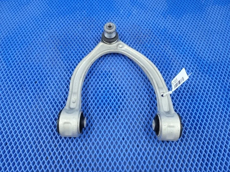 Рычаг передней подвески передний правый