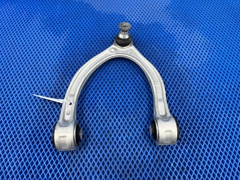 Рычаг передней подвески передний левый