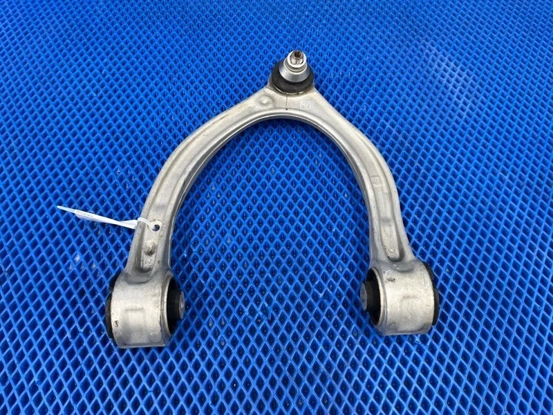 Рычаг передней подвески передний левый