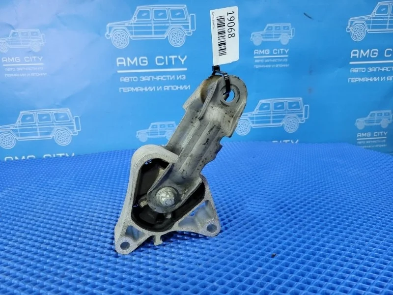 Подушка двигателя Mercedes-Benz B-class W246