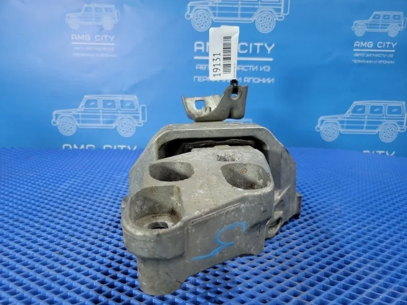Подушка двигателя Mercedes-Benz B-class W246