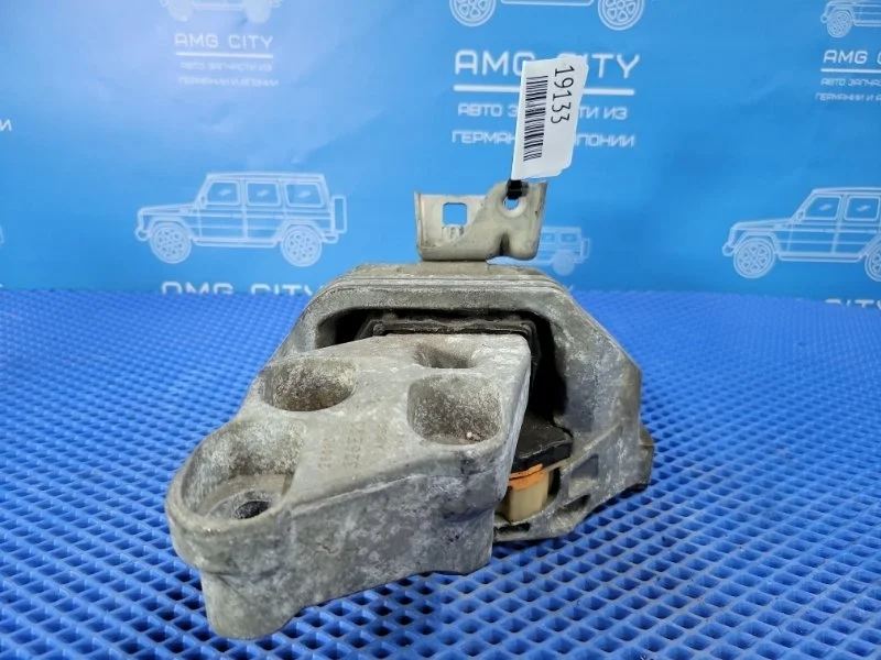 Подушка двигателя Mercedes-Benz B-class W246