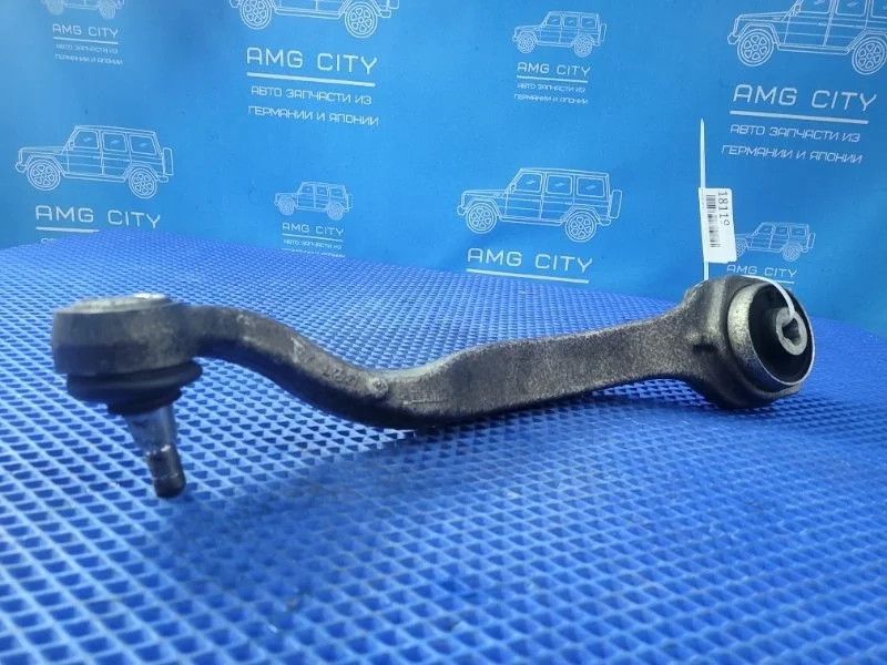 Рычаг подвески верхний передний левый