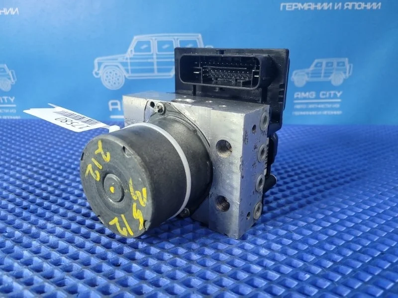 Блок ABS Mercedes-Benz E-class W212 М276952 2013