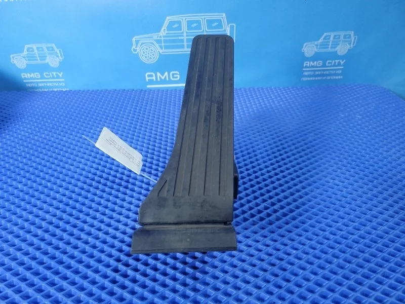 Педаль газа Mercedes-Benz C-class W204 М156985