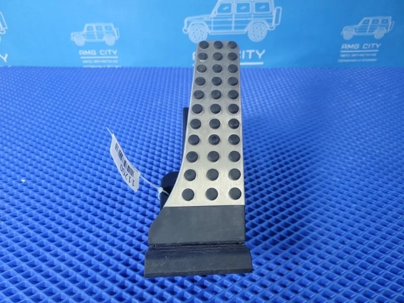 Педаль газа Mercedes-Benz C-class W204 М156985