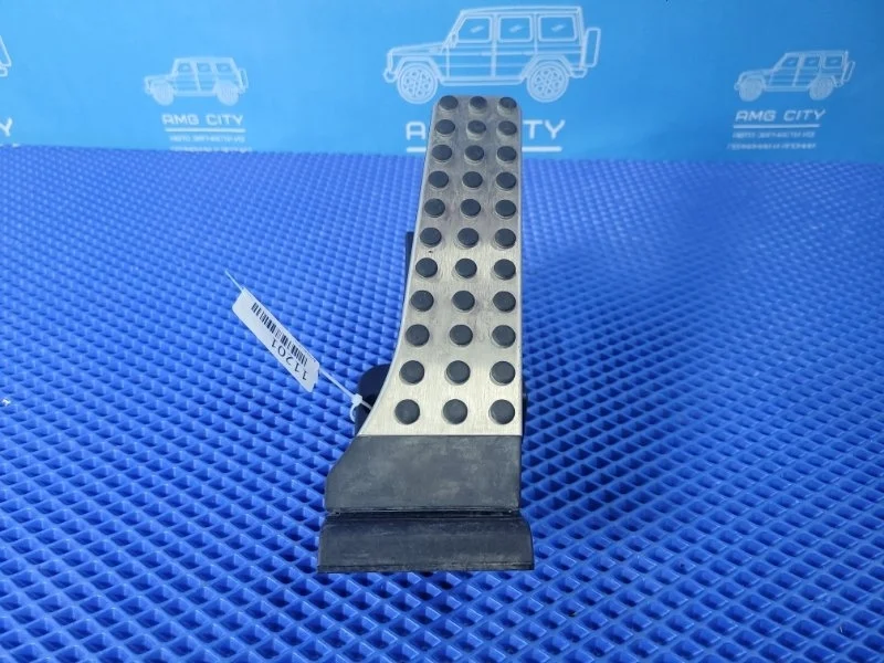Педаль газа Mercedes-Benz C-class W204 М274910