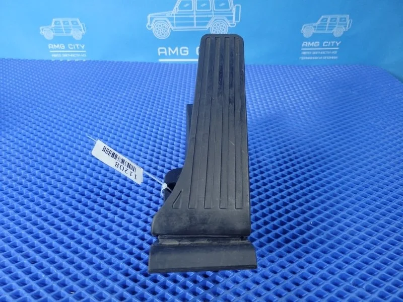 Педаль газа Mercedes-Benz C-class W204 М156985