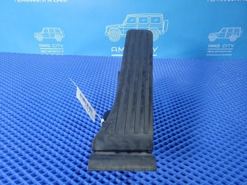Педаль газа Mercedes-Benz C-class W204 М156985