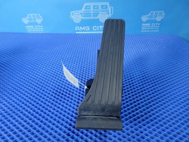 Педаль газа Mercedes-Benz C-class W204 М156985