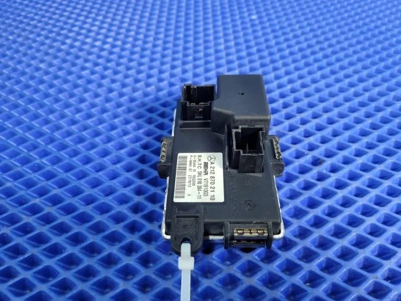 Резистор отопителя Mercedes-Benz E-class W212