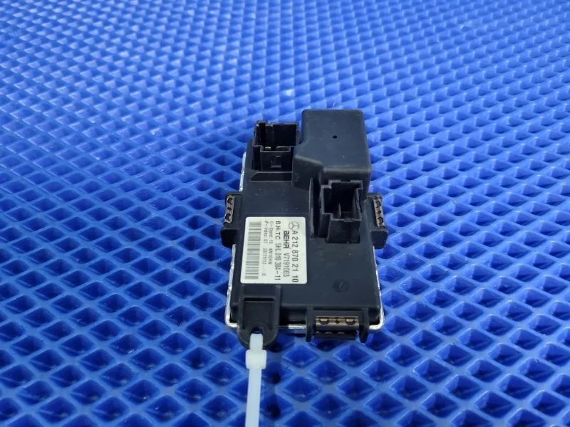 Резистор отопителя Mercedes-Benz E-class W212