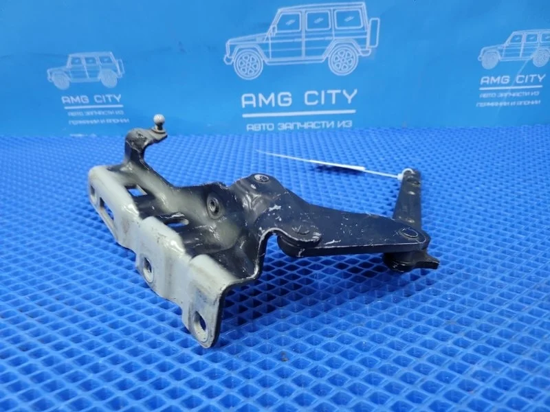 Петля капота правая Mercedes-Benz CLC-class W203