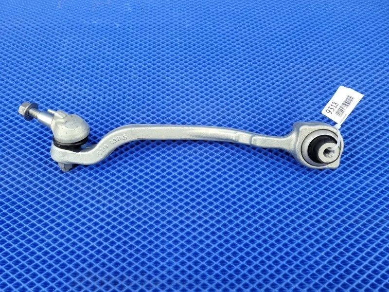 Рычаг подвески нижний передний левый Mercedes-Benz