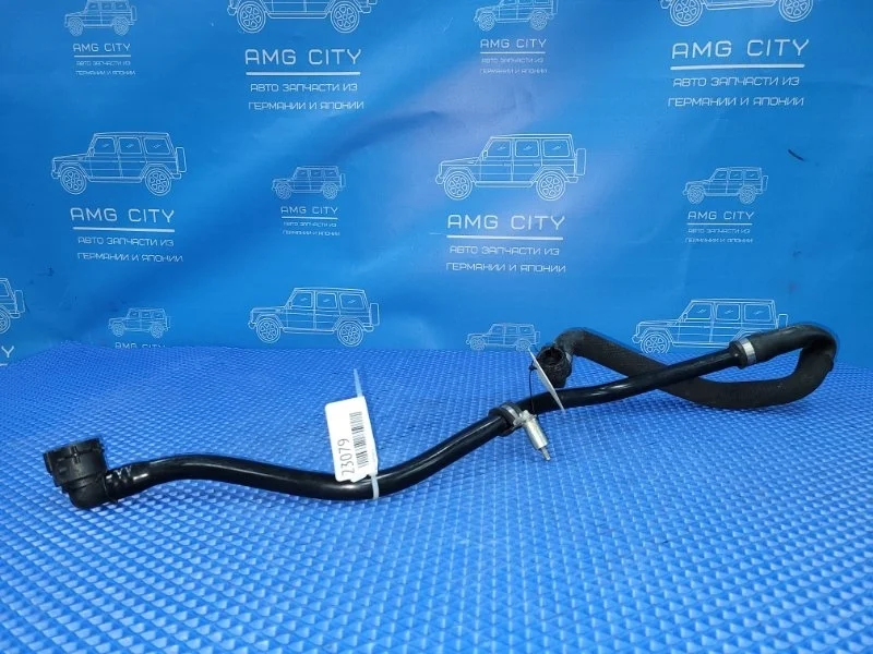 Патрубок системы охлаждения Mercedes-Benz E-class