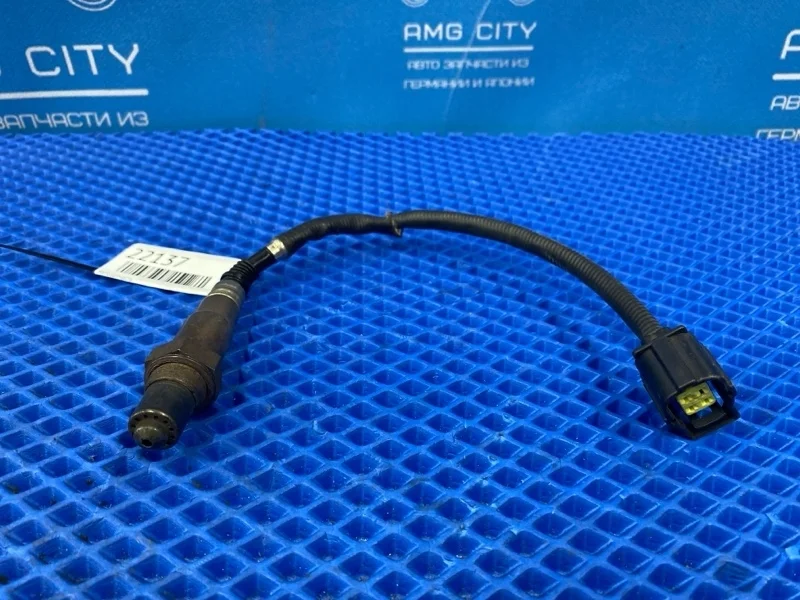 Датчик кислородный задний Mercedes-Benz E-class