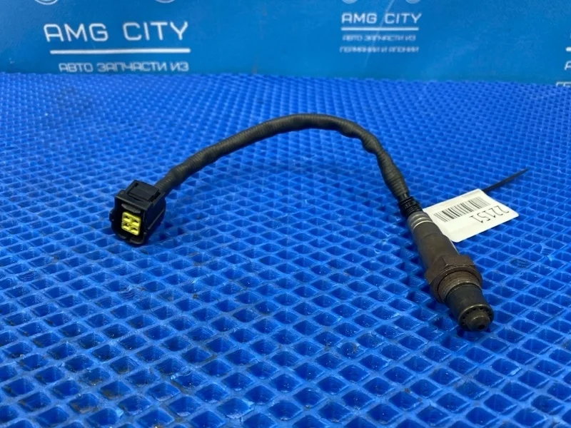 Датчик кислородный задний Mercedes-Benz E-class