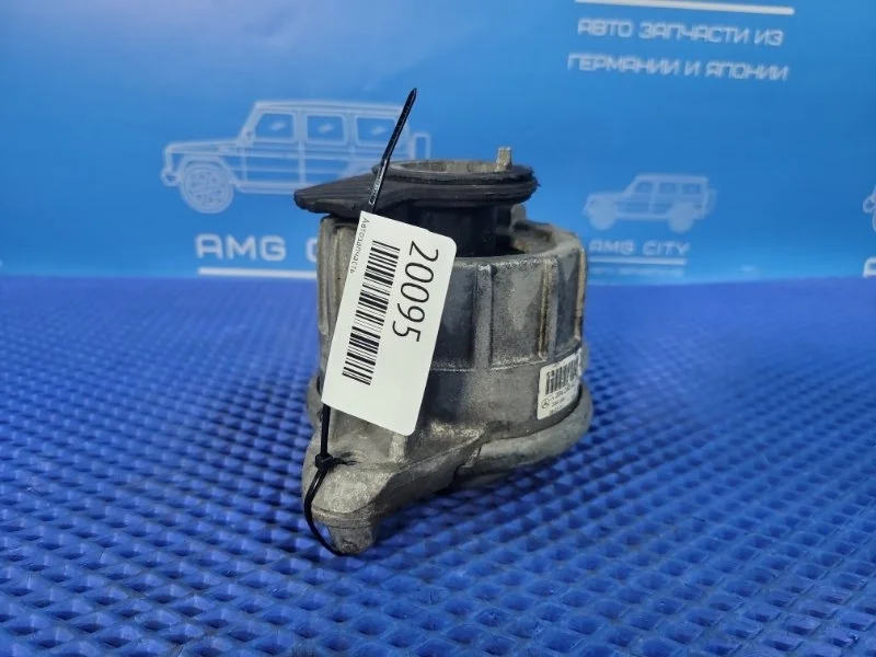 Опора двигателя Mercedes-Benz C-class W204 М271860