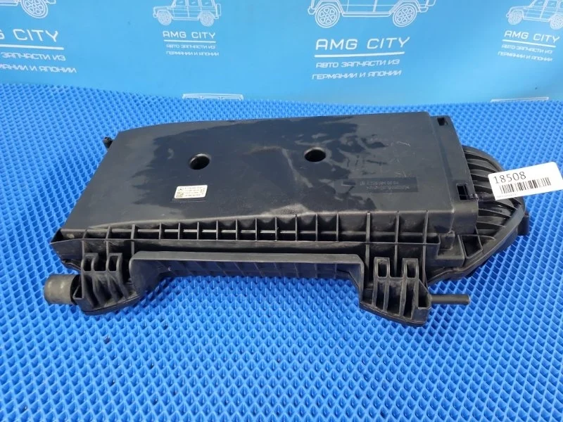 Корпус воздушного фильтра Mercedes-Benz E-class