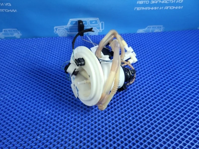 Бензонасос Mercedes-Benz C-class W204 М271820 2010