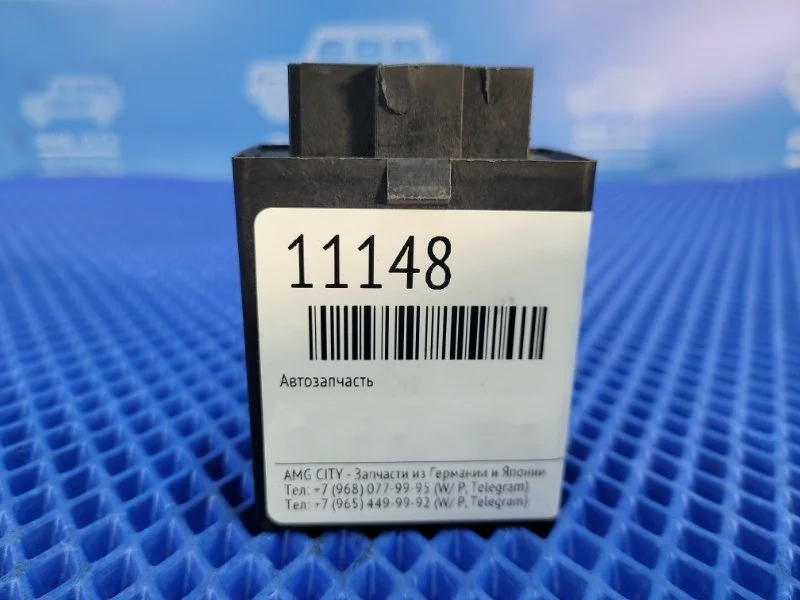 Реле обогрева заднее Mercedes-Benz Vito W638