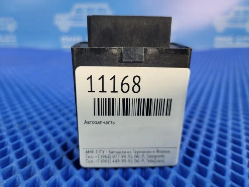 Реле обогрева заднее Mercedes-Benz Vito W638