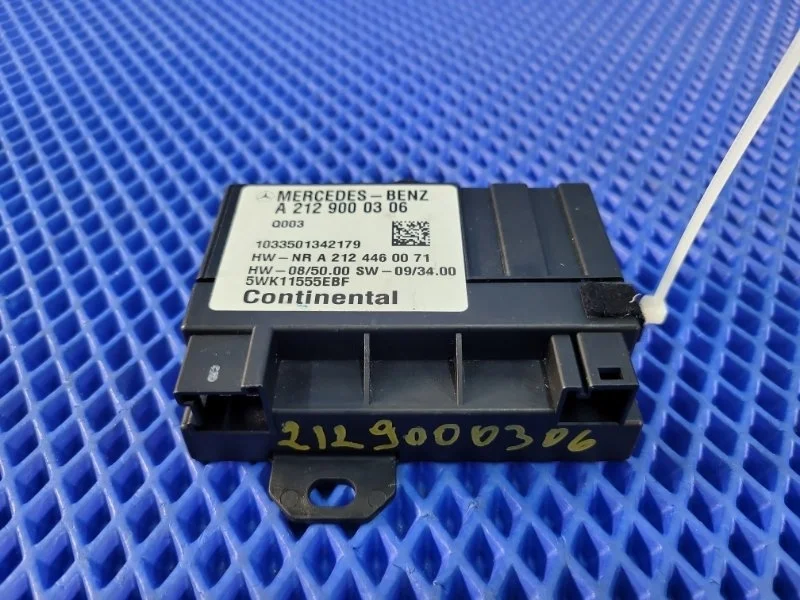 Блок управления топливным насосом Mercedes-Benz