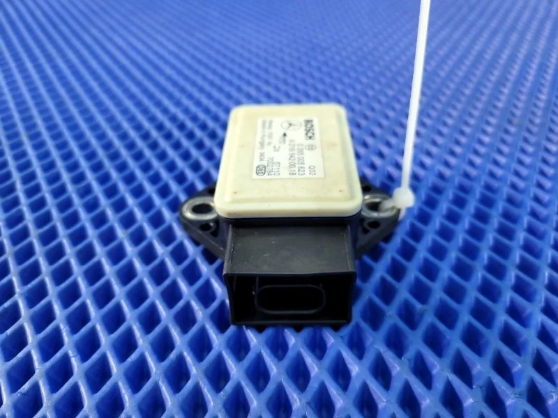 Датчик ускорения Mercedes-Benz E-class W211