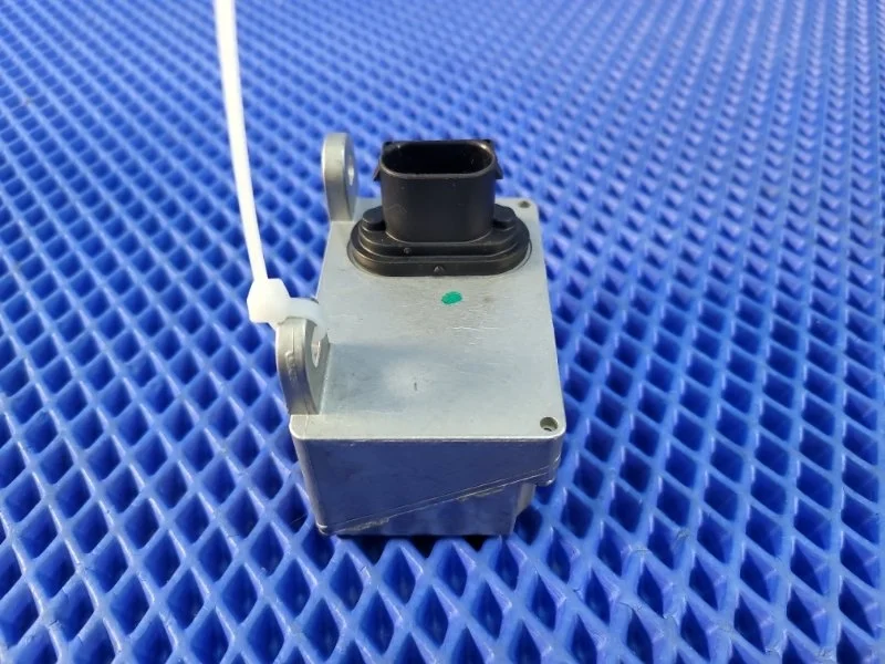 Датчик ускорения Mercedes-Benz M-class W163 M112