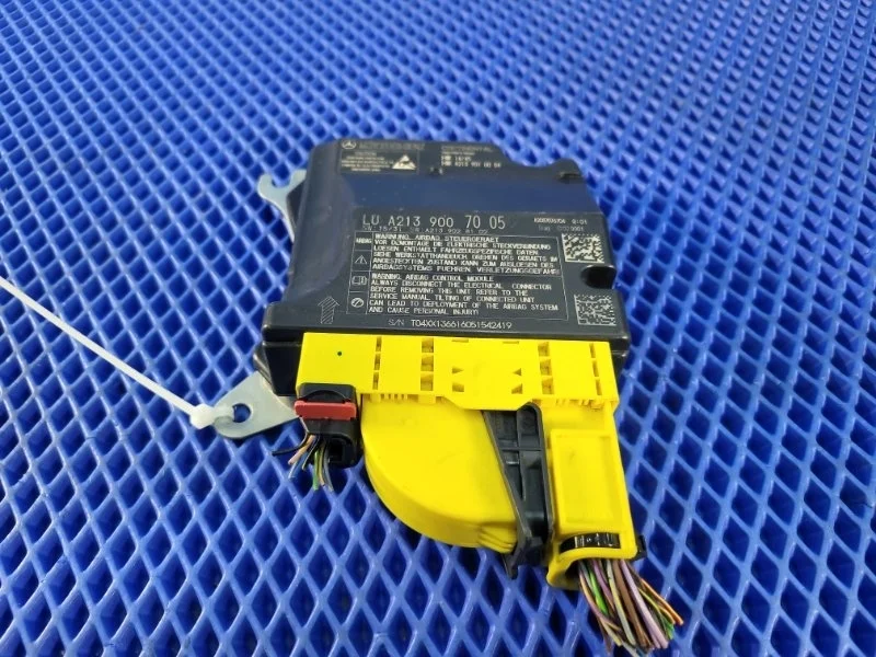 Блок управления SRS Mercedes-Benz E-class W213