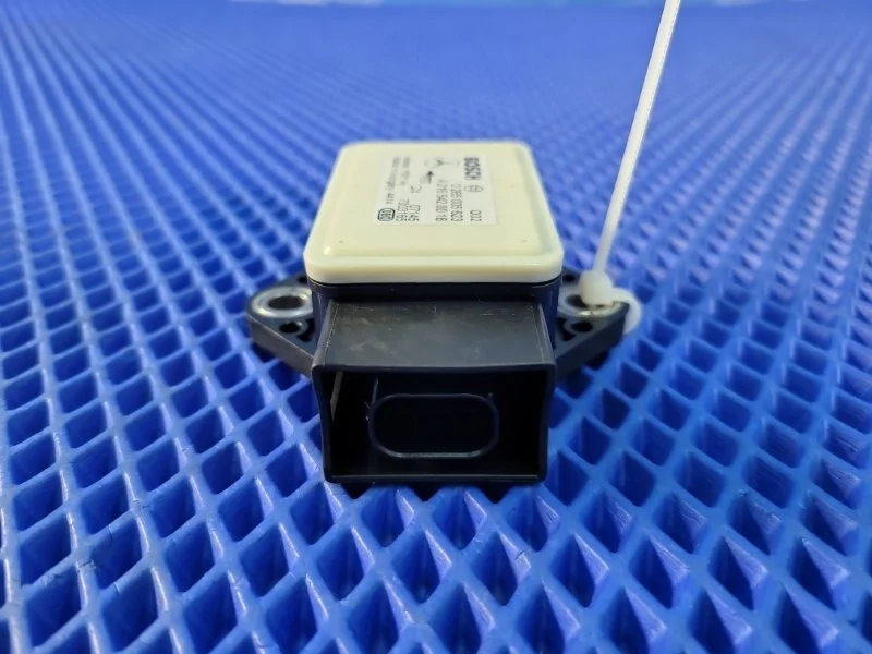 Датчик ускорения Mercedes-Benz E-class W211