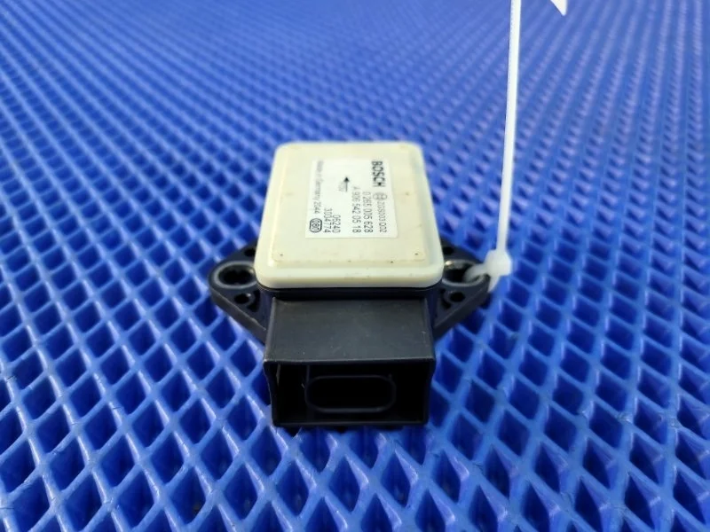 Датчик ускорения Mercedes-Benz Viano W639 M112952