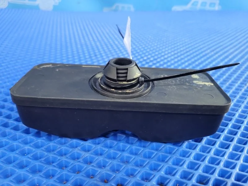 Поддомкратник Mercedes-Benz E-class W212 М276952