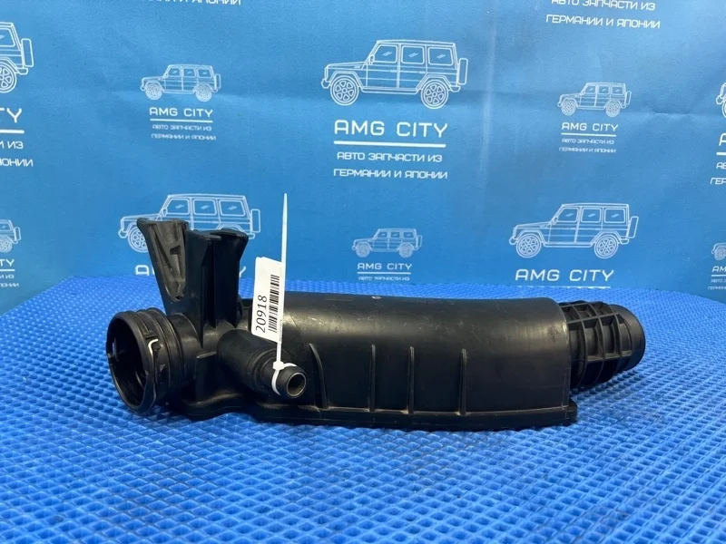 Патрубок интеркулера Mercedes-Benz C-class W204