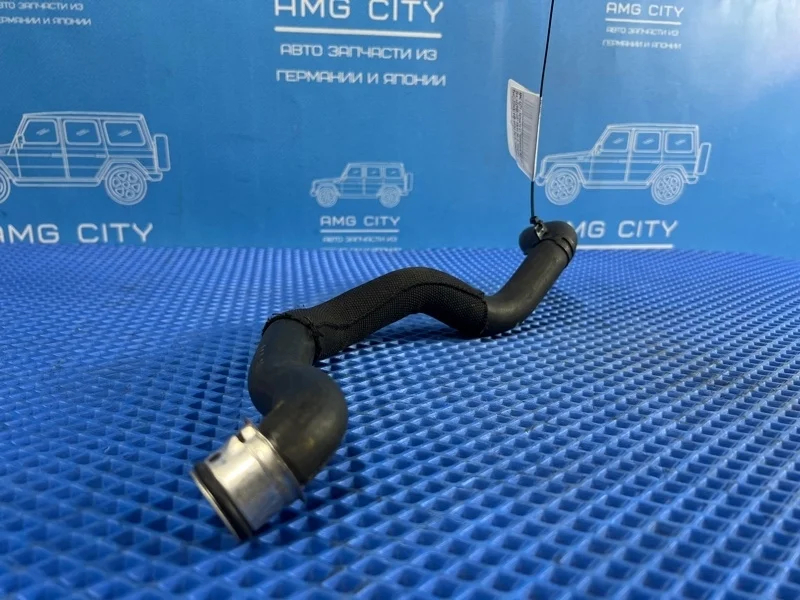 Патрубок системы охлаждения Mercedes-Benz C-class