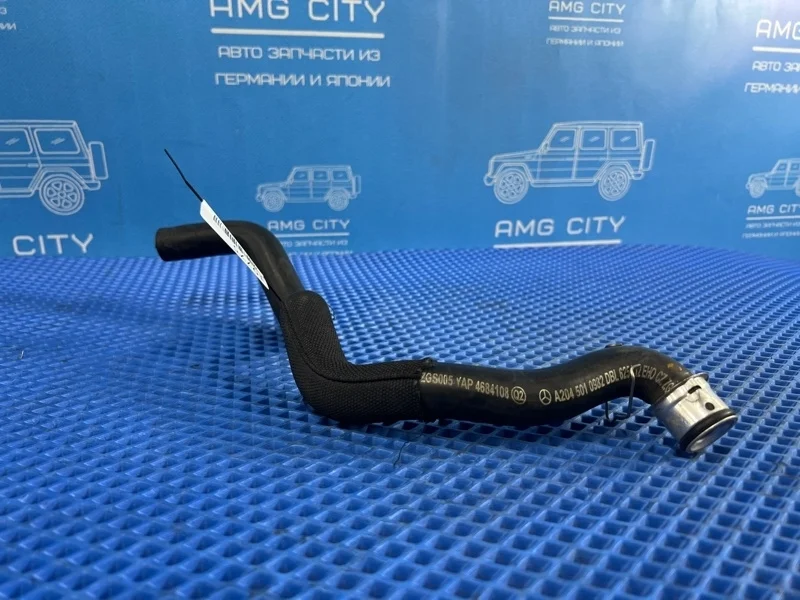 Патрубок системы охлаждения Mercedes-Benz C-class