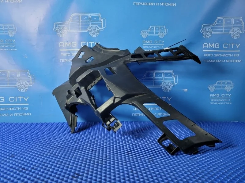 Крепление бампера переднее левое Mercedes-Benz