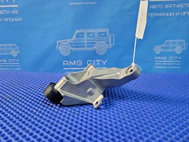 Ролик обводной навесного оборудования