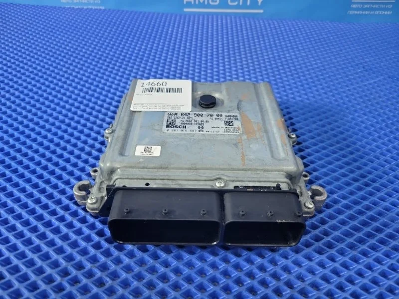 Блок управления двигателем Mercedes-Benz E-class