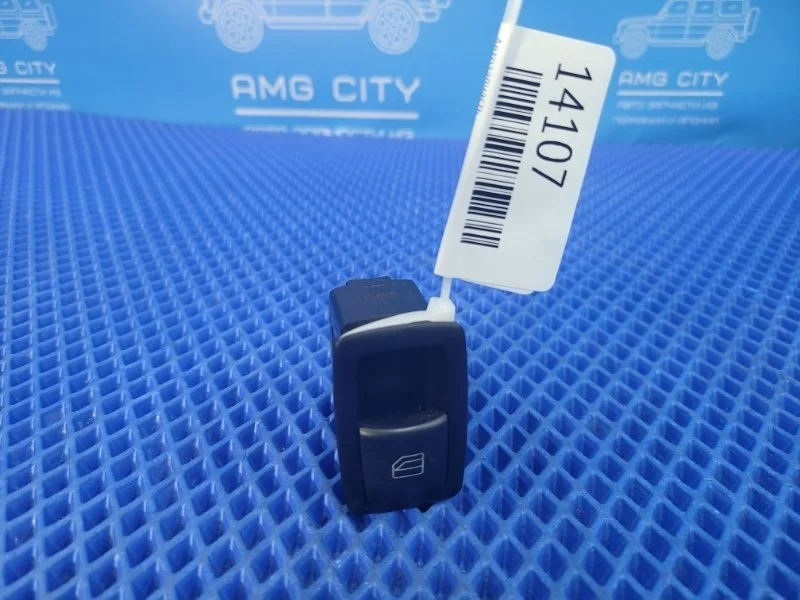 Кнопка стеклоподъемника Mercedes-Benz R-class W251