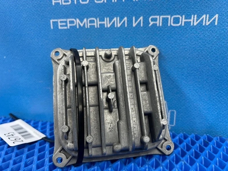 Блок розжига ксенона Mercedes-Benz S-class W222
