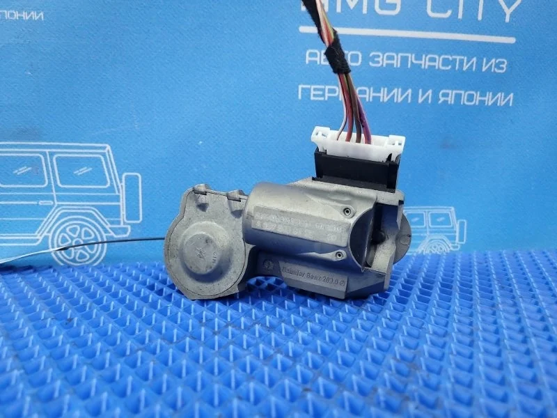 Блокиратор руля Mercedes-Benz Viano W639 M272978