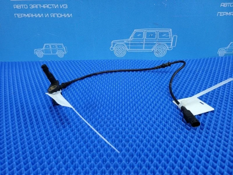 Датчик ABS передний Mercedes-Benz E-class W211