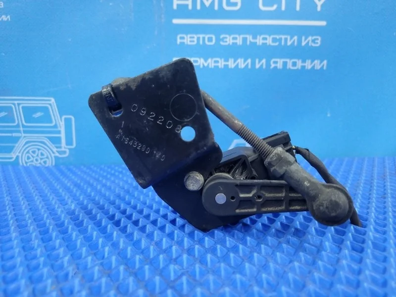 Датчик дорожного просвета Mercedes-Benz E-class