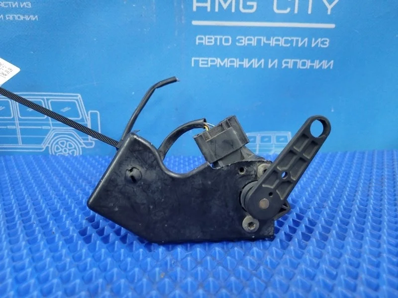 Датчик дорожного просвета Mercedes-Benz E-class