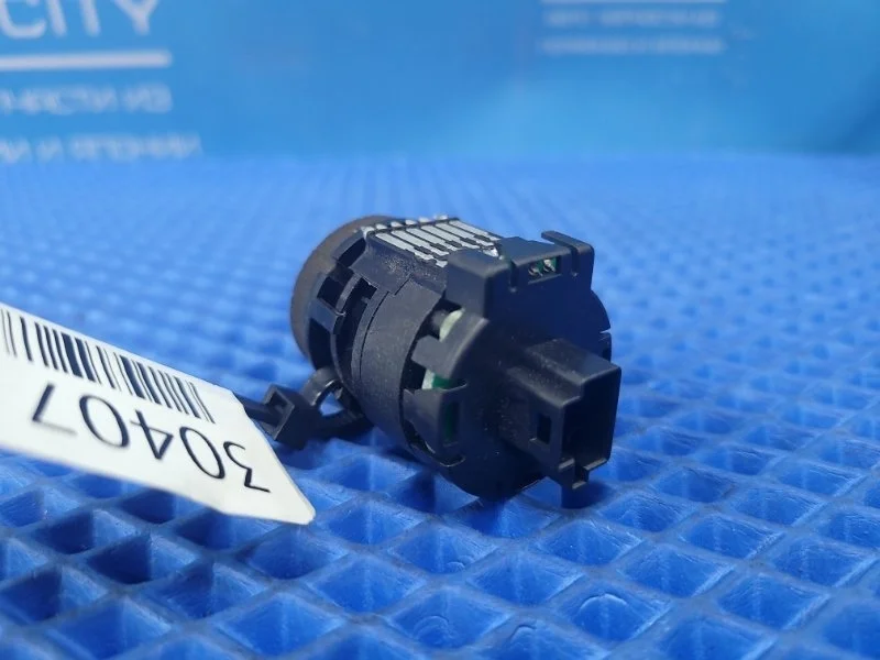 Датчик температуры Mercedes-Benz E-class W211