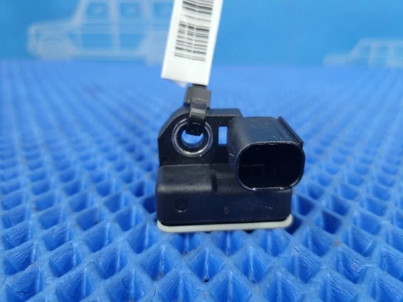 Датчик ускорения Mercedes-Benz M-class W164